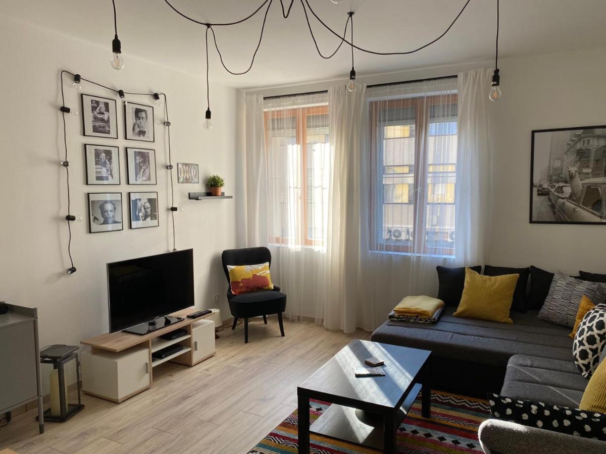 Room Bueno Eger Exterior foto