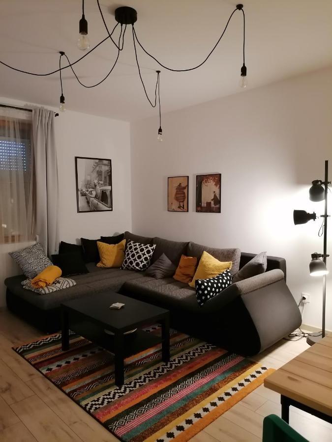 Room Bueno Eger Exterior foto